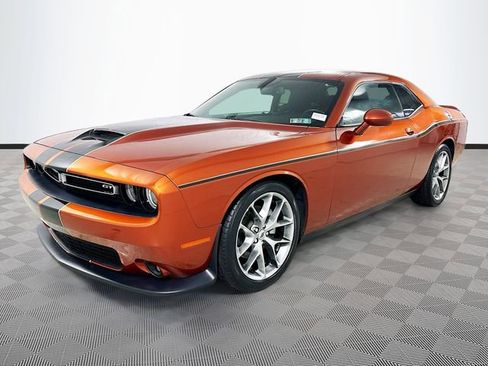 Used 2022 Dodge Challenger GT image 5