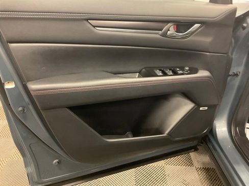 Used 2025 MAZDA CX-5 Carbon Edition image 16