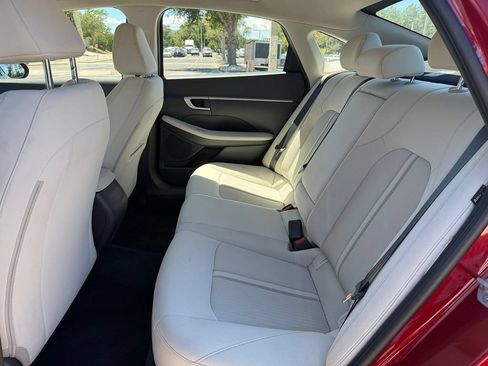 Used 2025 Hyundai Sonata SEL FWD image 16