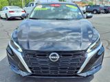 Used 2024 Nissan Altima 2.5 SV image 3