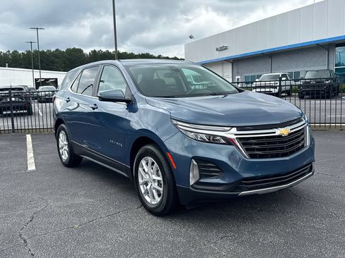 Used 2024 Chevrolet Equinox LT FWD image 4