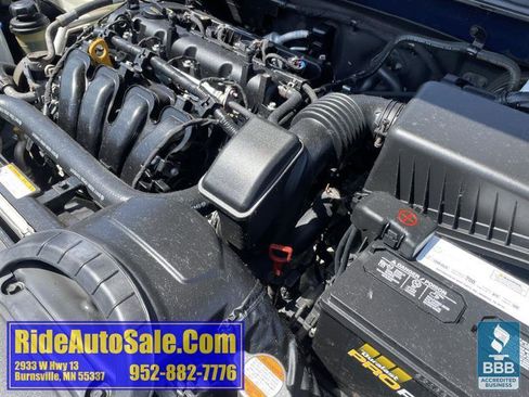 Used 2009 Kia Optima LX FWD image 24