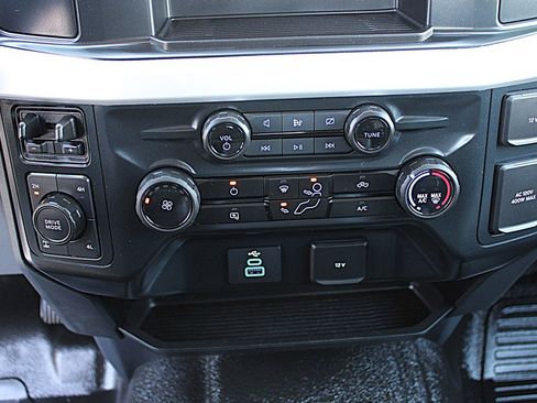 Used 2024 Ford F250 XL w/ XL Driver Assist Package image 28