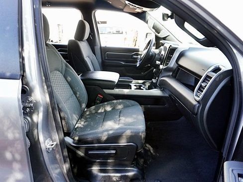 Used 2025 RAM 1500 Big Horn AWD/4WD image 12