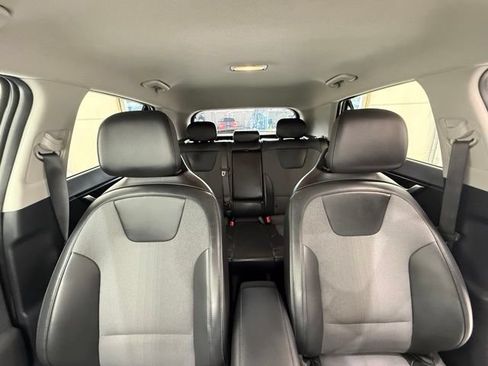 Used 2025 Kia Niro Wind w/ Wind Preserve Package FWD image 30