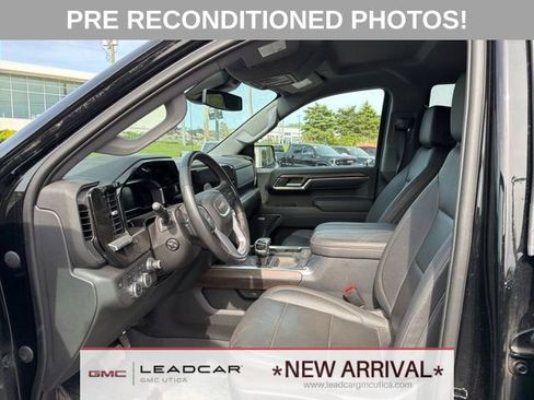 Used 2023 GMC Sierra 1500 SLT w/ SLT Premium Package AWD/4WD image 21