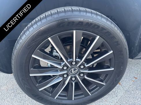 Used 2025 Lexus GX 550 w/ Accessory Package (Z1) image 59