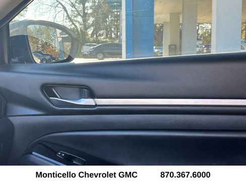 Used 2024 Nissan Altima 2.5 SR image 18