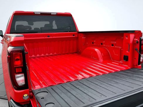 Used 2023 GMC Sierra 1500 SLE image 19