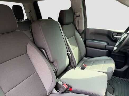 Used 2025 Chevrolet Silverado 1500 Custom AWD/4WD image 32