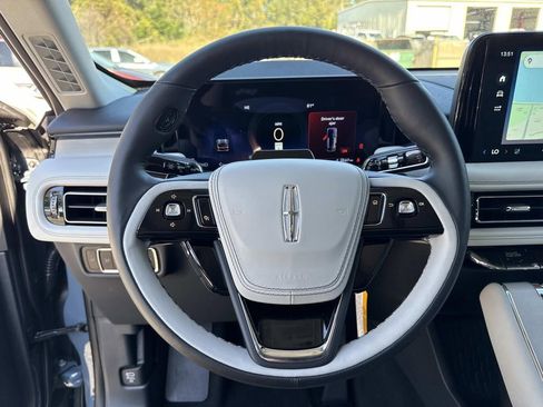 New 2026 Lincoln Aviator Reserve image 27