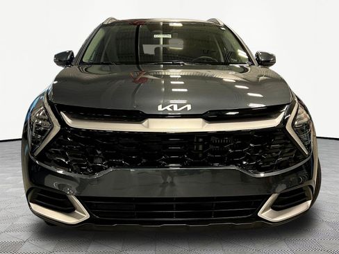 Certified 2025 Kia Sportage EX AWD/4WD image 2