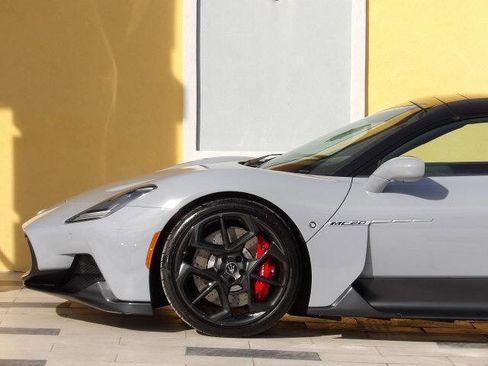 Used 2023 Maserati MC20 Spyder image 3