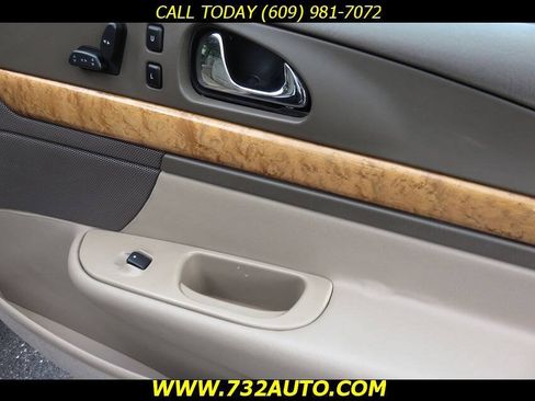 Used 2001 Lincoln Continental FWD image 21