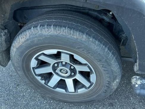 Used 2023 Toyota 4Runner TRD Off-Road Premium w/ Moonroof Package image 8