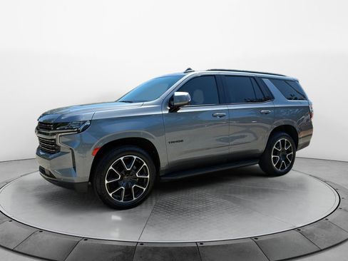 Used 2022 Chevrolet Tahoe RST w/ Luxury Package AWD/4WD image 3