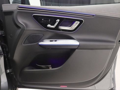 Certified 2026 Mercedes-Benz EQE 320 4MATIC SUV image 24