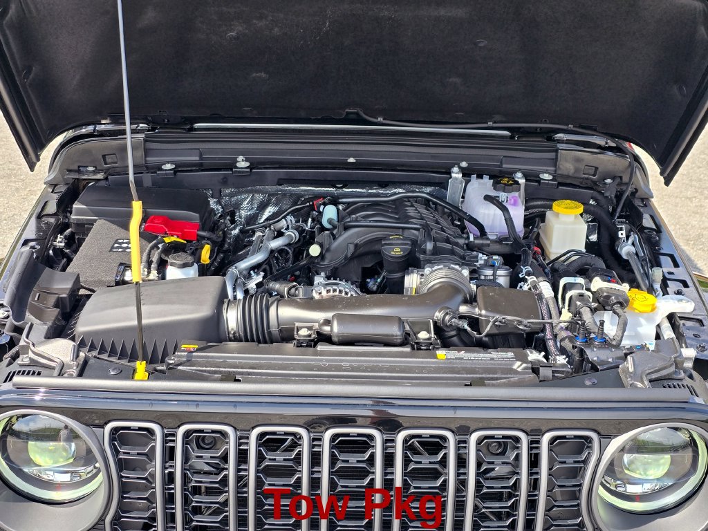 New 2026 Jeep Gladiator Sport AWD/4WD image 20