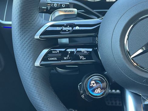 New 2025 Mercedes-Benz GLC 43 AMG 4MATIC image 31