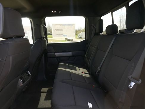 New 2026 Ford F150 XLT w/ Equipment Group 302A MID AWD/4WD image 15