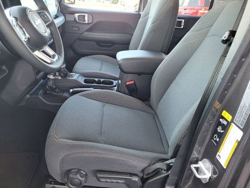 Certified 2025 Jeep Wrangler Unlimited Sahara w/ Safety Group image 16