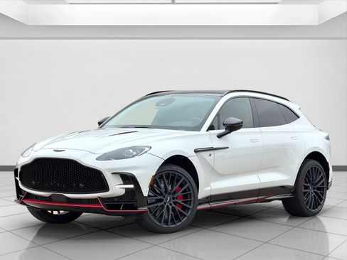 New 2026 Aston Martin DBX S image 7