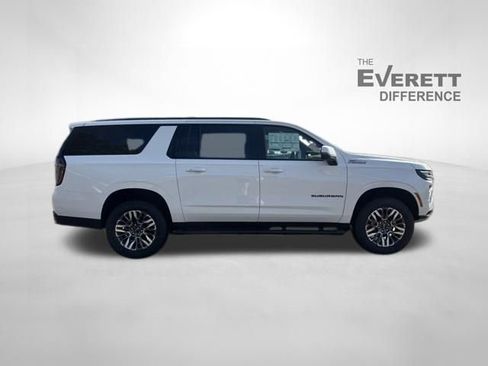 New 2026 Chevrolet Suburban Z71 image 8