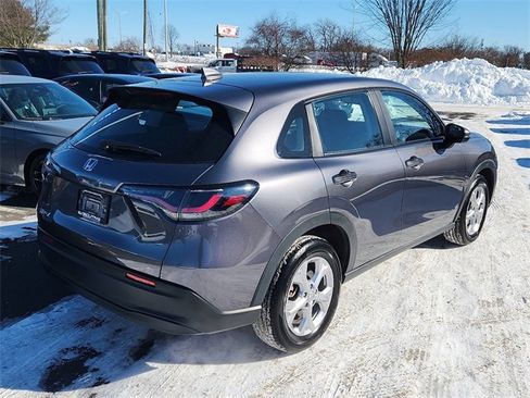 Certified 2023 Honda HR-V LX image 6