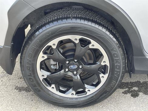 Certified 2023 Subaru Crosstrek 2.0i Premium image 11