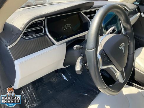 Used 2014 Tesla Model S P85 RWD image 19