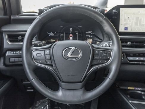 Used 2025 Lexus UX 300h FWD w/ Accessory Package (Z2) image 9
