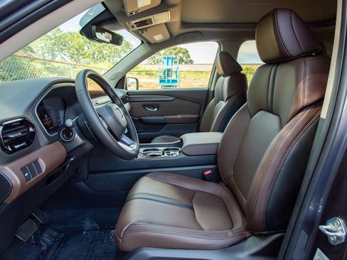 New 2026 Honda Pilot Touring image 26