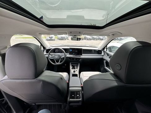 New 2026 Volkswagen Tiguan SE AWD/4WD image 20