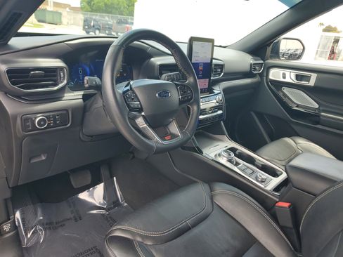 Used 2023 Ford Explorer ST w/ Equipment Group 401A AWD/4WD image 13