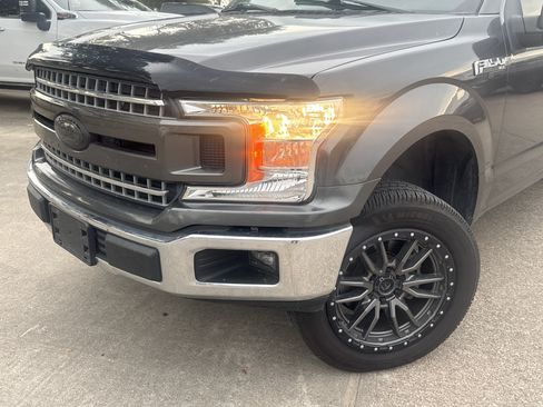 Used 2018 Ford F150 XLT w/ Equipment Group 302A Luxury AWD/4WD image 3