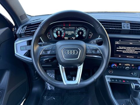 Used 2022 Audi Q3 2.0T Premium w/ Convenience Package image 12