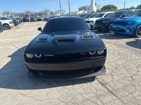 Used 2022 Dodge Challenger R/T Scat Pack RWD image 2