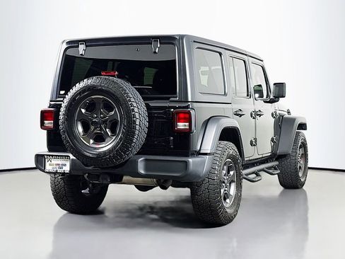 Used 2022 Jeep Wrangler Unlimited Sport AWD/4WD image 8