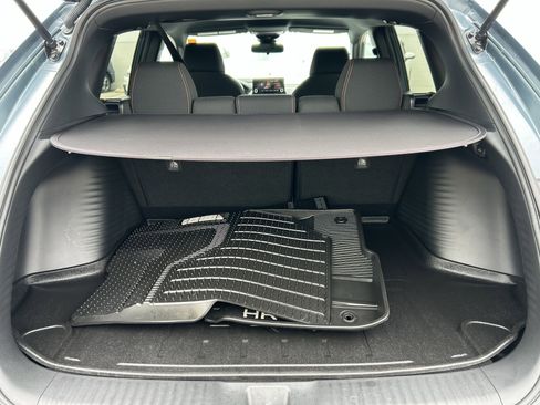Certified 2025 Honda HR-V Sport image 12