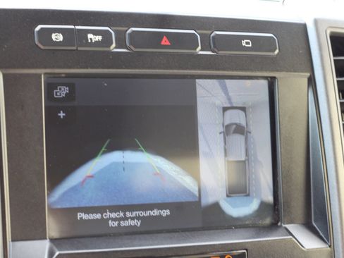 Used 2019 Ford F250 XL w/ Power Equipment Group AWD/4WD image 18