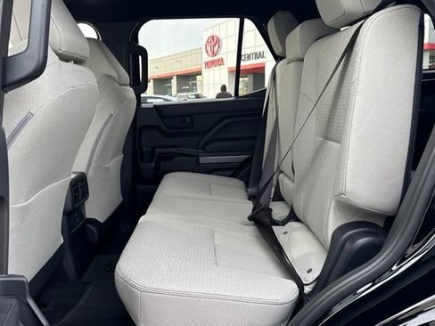 New 2026 Toyota 4Runner SR5 image 13