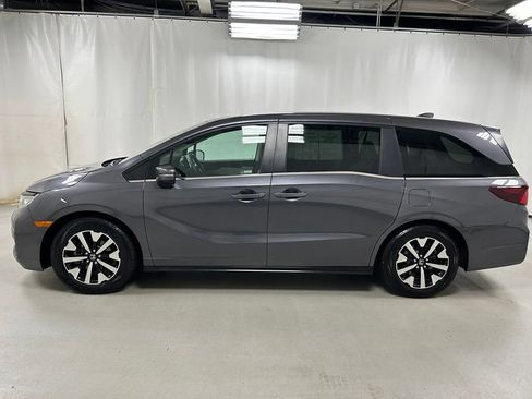 Used 2025 Honda Odyssey EX-L image 8