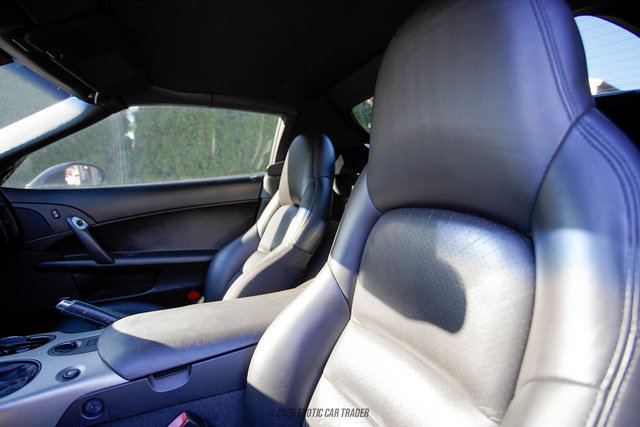 Used 2005 Chevrolet Corvette Convertible w/ Preferred Equipment Group RWD image 40