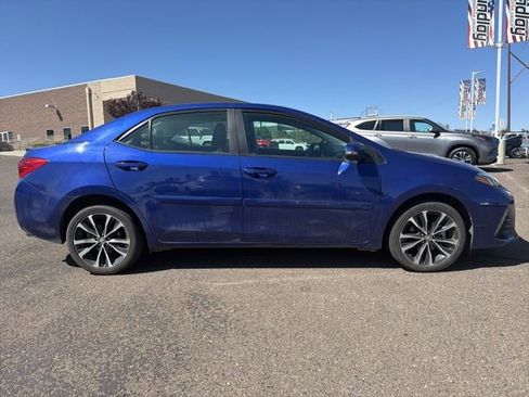 Used 2019 Toyota Corolla SE w/ Carpet Mat Package (TMS) FWD image 2