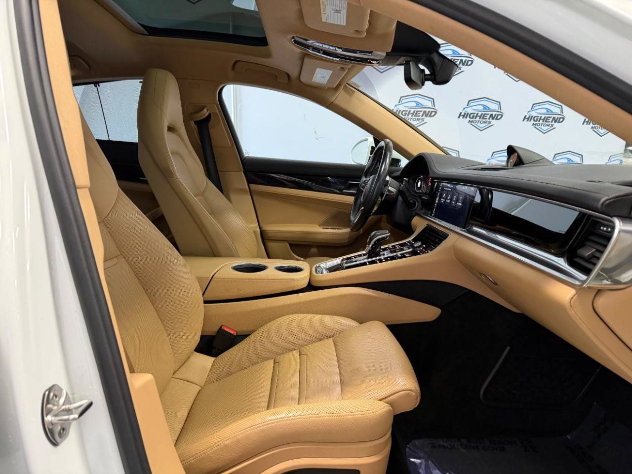 Used 2018 Porsche Panamera 4S AWD/4WD image 26