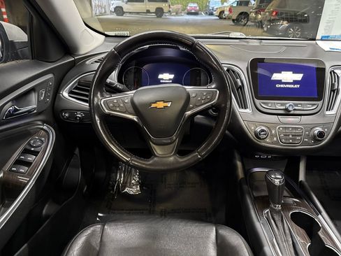 Used 2020 Chevrolet Malibu Premier image 26