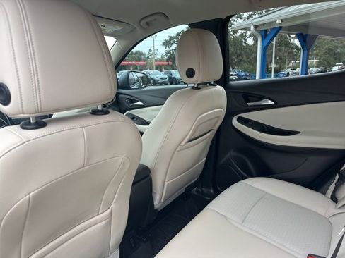 Used 2021 Buick Encore GX Preferred w/ Sport Touring Package image 34