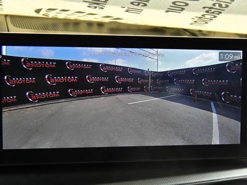 Used 2024 Hyundai Santa Fe SEL image 23