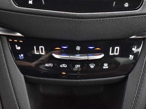 Certified 2024 Cadillac XT5 Premium Luxury w/ LPO, Floor Liner Package image 20