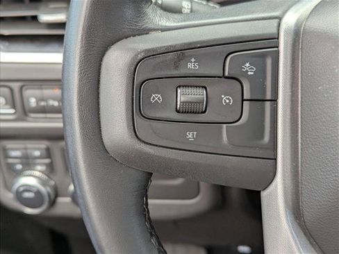 Used 2021 GMC Yukon XL SLE image 12